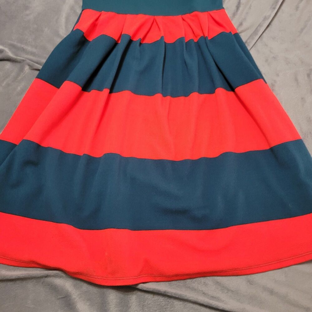 LuLaRoe Dress Womens Large Red Stripe Fit Flair Stretch Sleevless Scoop Neck Zip - Picture 5 of 9